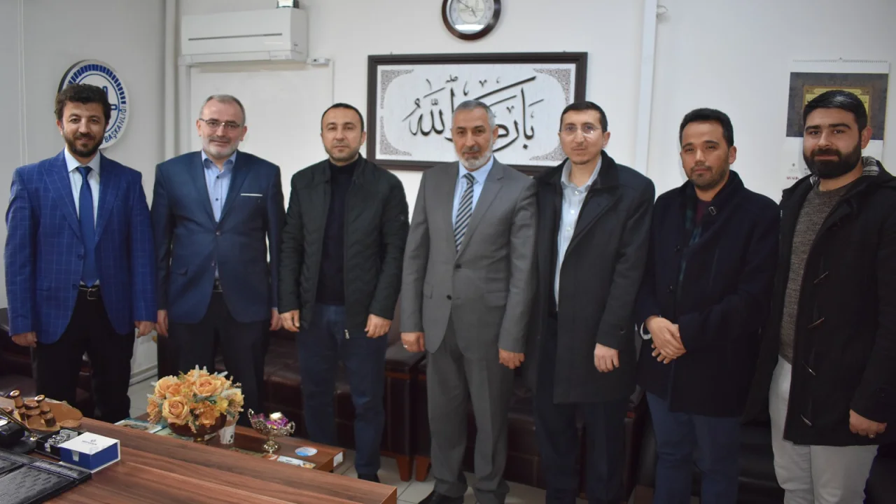 Manisa Yunus Emre İlçe Müftüsü Mehmet Nedim Bakır’ı Ziyaret Ettik
