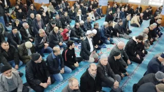 Karabağlar Müftülüğü Mevlana Camii’nde Kur’an Ziyafeti Düzenlendi 