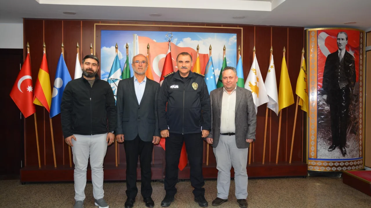 Rüştü Ünsal Polis Meslek Yüksekokulu Müdürü Ökkeş Bulut’u Ziyaret Ettik