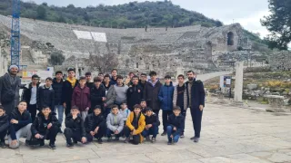 Kur’an Kursu LGS (Liseye Geçiş Sınavı) Hazırlık Grubu Öğrencilerimizle Selçuk Efes Gezisi