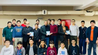 Kestanepazarı Kur’an Kurslarında Öğretmenler Günü