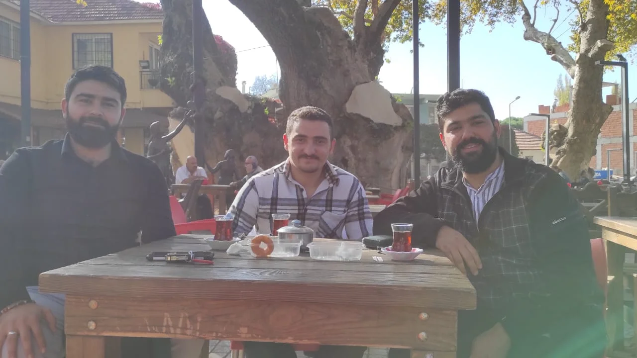 Mezunlarımız Hafız Yunus Emre Sarıkaya ve Hafız Hami Çakal ile Bir Araya Geldik. 