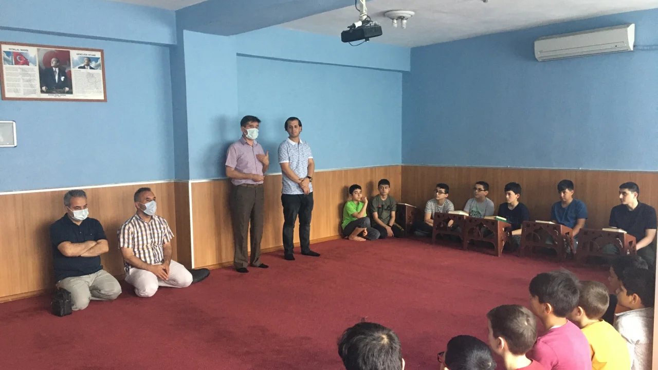 Zafer Mahallesi Erkek Kur’an Kursu’nu Ziyaret Ettik