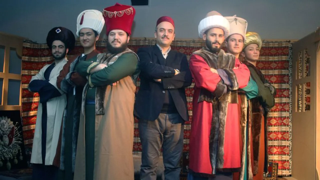 Kestanepazarı Gençleri’nden “Biz Osmanlıyız” Tiyatrosu