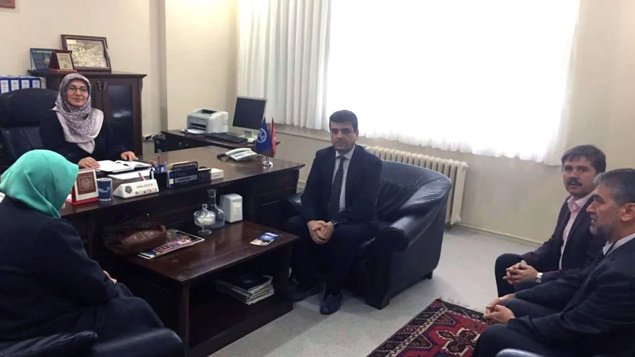 Yaygın Eğitim Daire Başkanından Kestanepazarı’na Tebrik