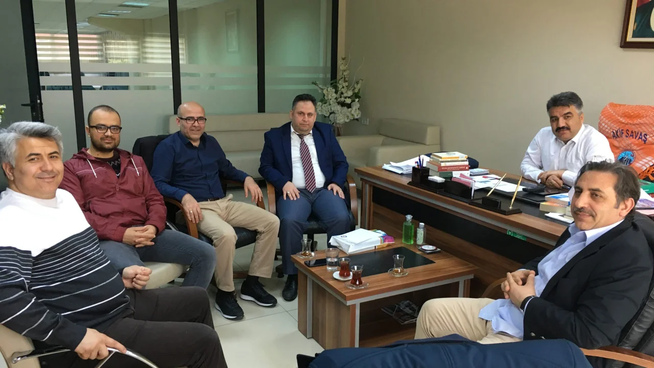 Mezun Akademisyenlerimizi Ziyaret Ettik