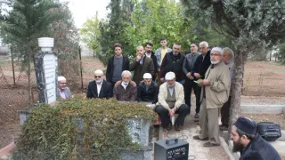 Karakullukçu Hocamız Dualarla Anıldı