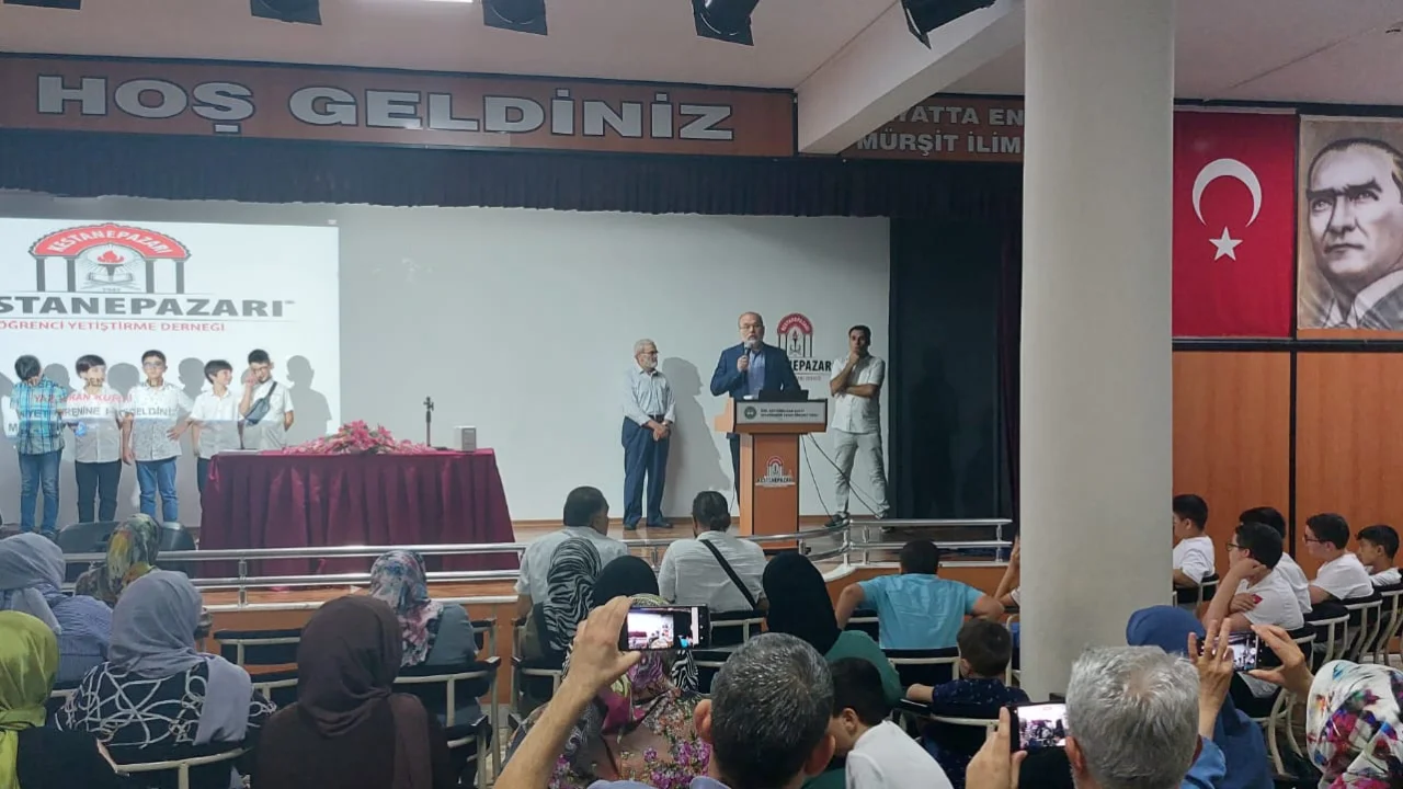 Kestanepazarı’nda Yaz Kur’an Kursları Sona Erdi