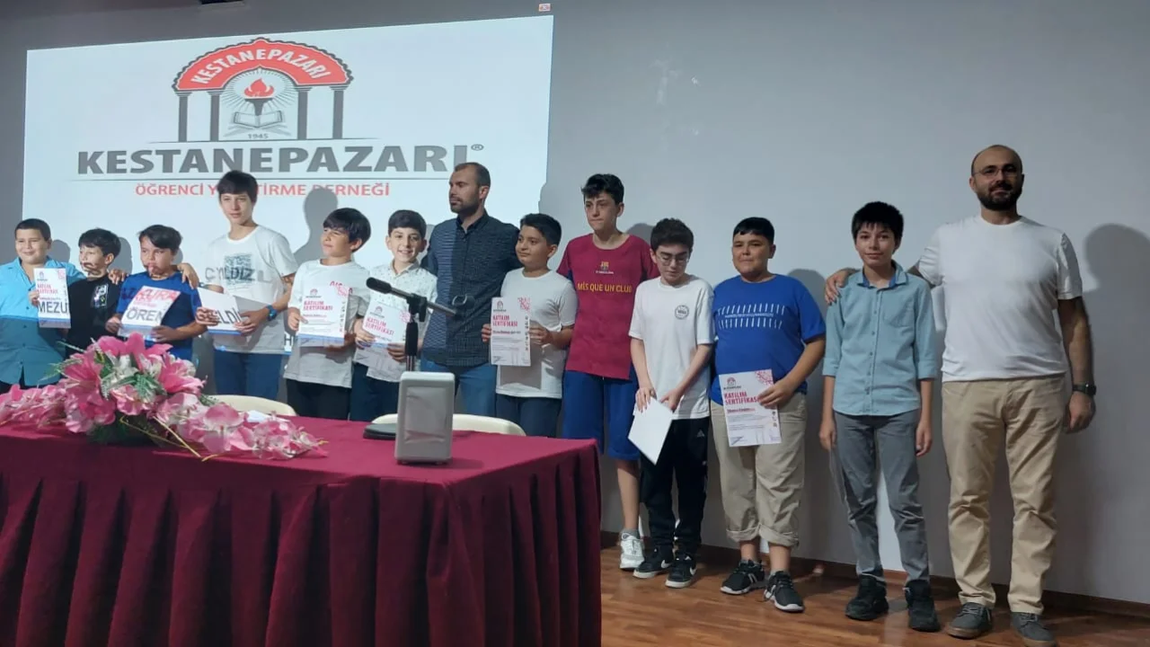 Kestanepazarı’nda Yaz Kur’an Kursları Sona Erdi
