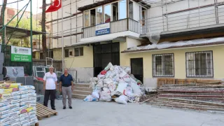 KUR’AN KURSU TEPEDEN TIRNAĞA YENİLENİYOR