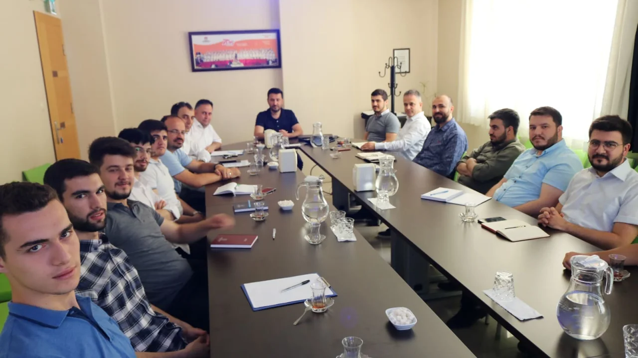 Kestanepazarı Hocalarına Sağlıklı İletişim Semineri