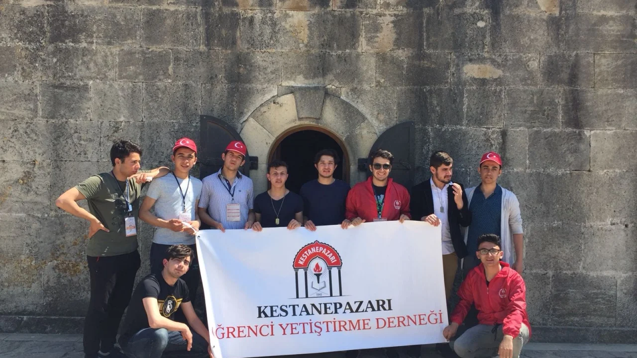 Kestanepazarı Gençleri Ecdadın İzinde Yürüdü