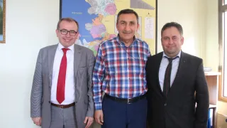 TEK DUAM HAFIZ DİNLERKEN CAN VERMEK