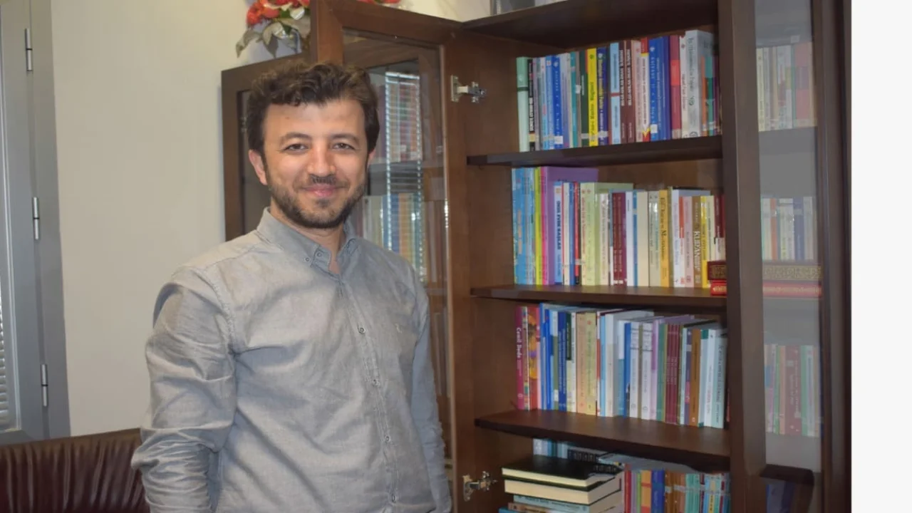 Osman Turgut Dilek Kestanepazarı Öğrencileri ile bir araya geldi