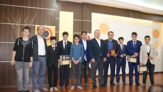 KESTANEPAZARI ARAPÇA DİL BİLGİSİYLE DE FARKINI GÖSTERİYOR