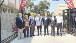Karabağlar Belediye Başkanı Muhittin Selvitopu Kurumumuzu Ziyaret Etti.