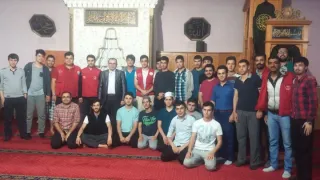 Gençler, Sabah Namazında Kestanepazarı’nda Buluştu