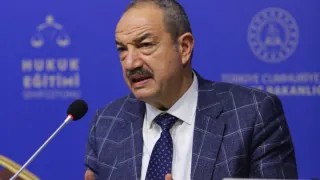 Kestanepazarı Mezunu ve Yönetim Kurulu Üyesi Prof. Dr. M. Refik Korkusuz Filipinler Cobato Internati