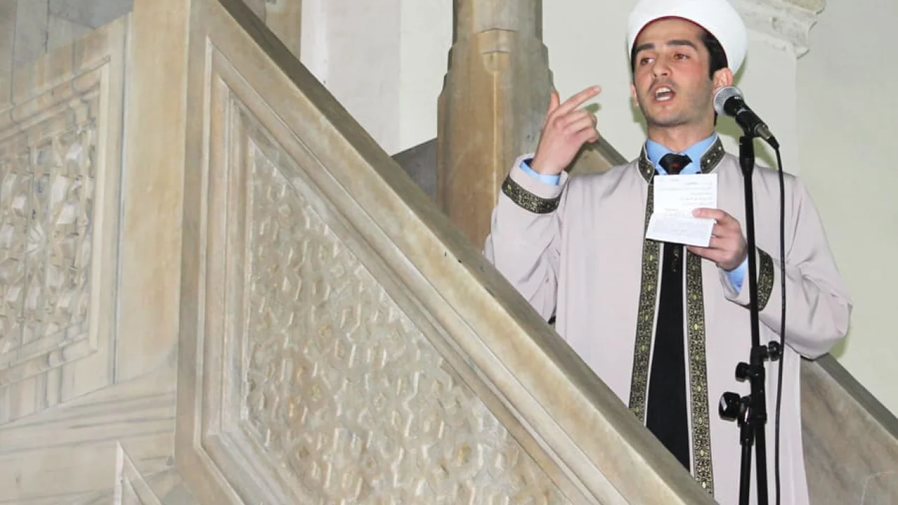 Genç Hatipler Minberde Yarışması Bölge Birincisi Muhammed Çimen