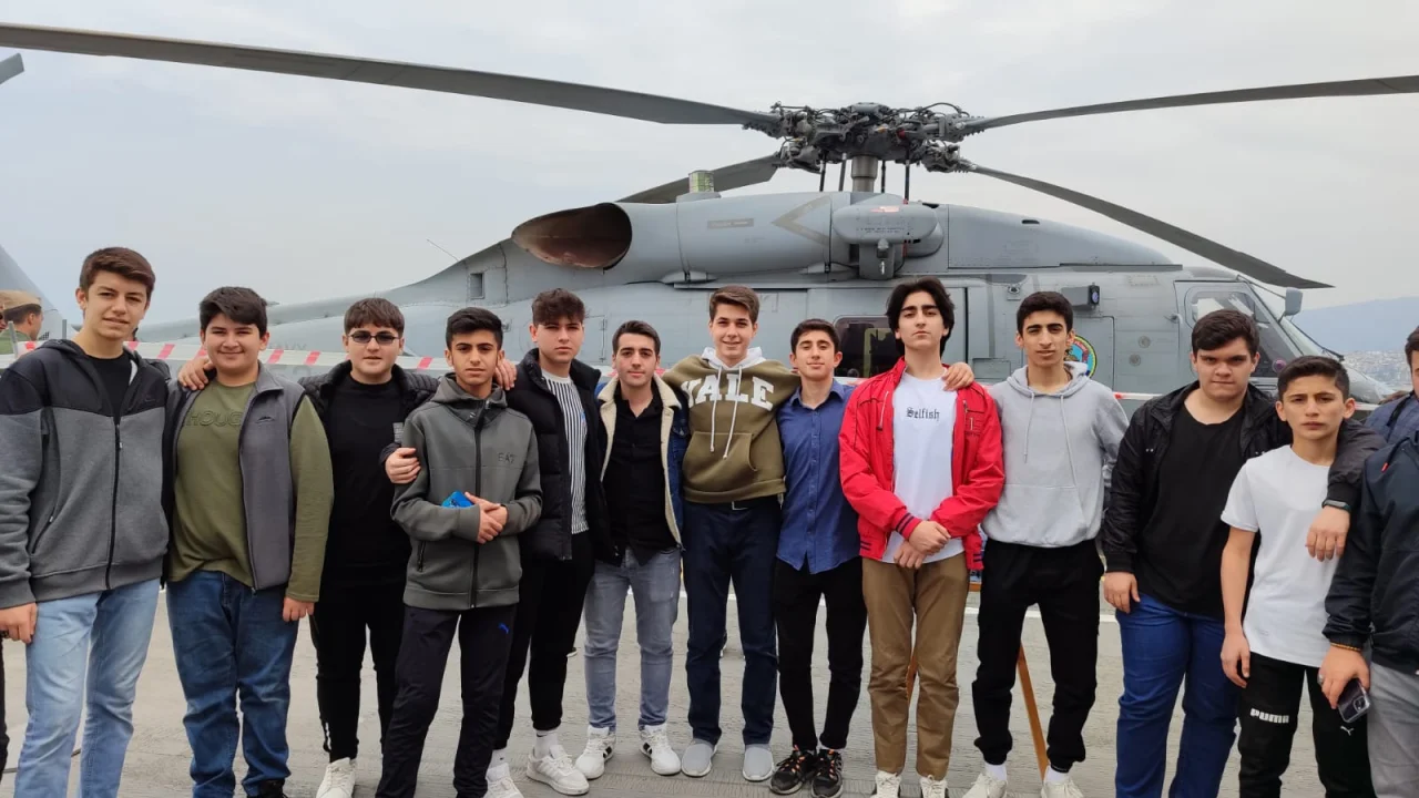 Ülkemizin Gururu TCG Anadolu Gemisini Ziyaret Ettik