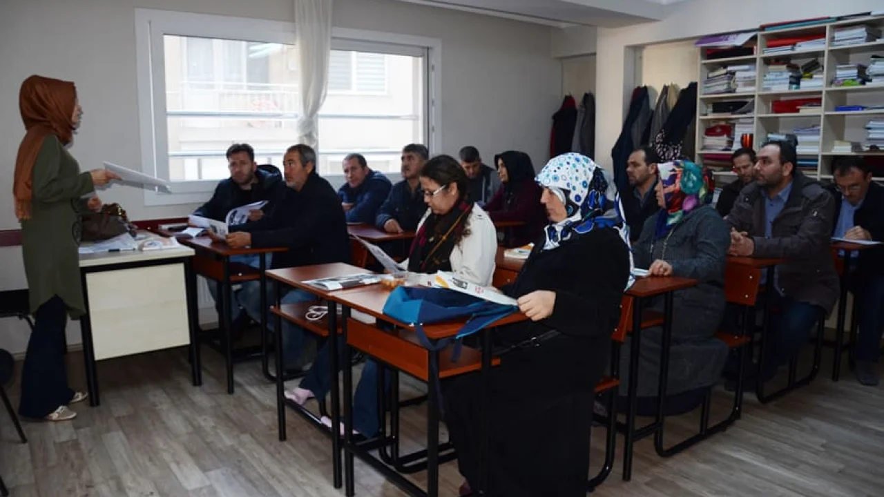 Kestanepazarı Birinci Dönem Veli Toplantısı Gerçekleştirildi