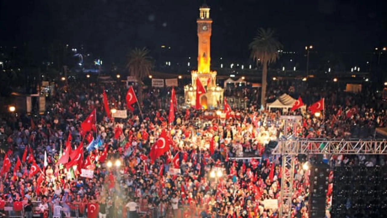 Kestanepazarı Darbeye Karşı Durdu, Milli İradeye Sahip Çıktı