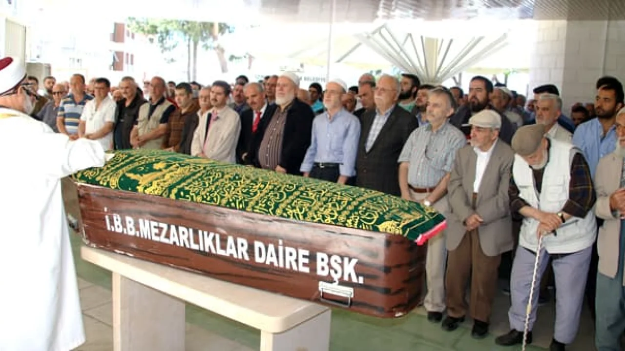 Yönetim Kurulu Üyelerimizden Haluk Saruhan Vefat Etti