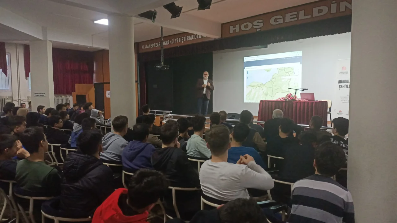Kestanepazarı’nda “Afet Bilinci ve Deprem Semineri” Düzenlendi